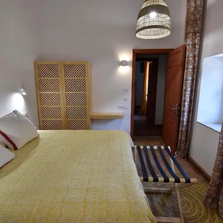 Bed and breakfast Rosas De Santa Ana Villamartín